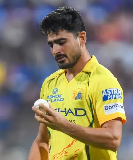 माता-पिता के निधन के बाद भी मैदान पर उतरे ये 5 भारतीय क्रिकेटर, दिल पर पत्थर रखकर दिलाई जीत