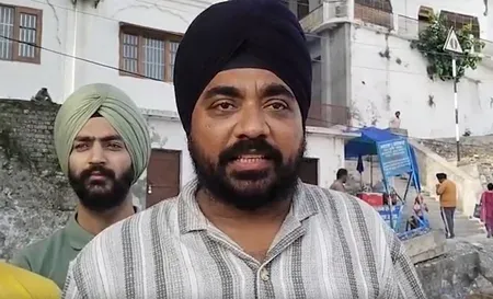 पांवटा साहिब यमुना घाट की दुर्दशा पर श्रद्धालु नाराज़, नमामि गंगे की धीमी रफ्तार पर उठे सवाल