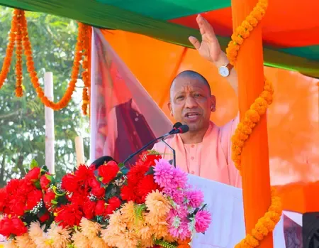 सीतामढ़ी में सीएम योगी की हुंकार, बोले- जो राम का नहीं, वह हमारे किसी काम का नहीं