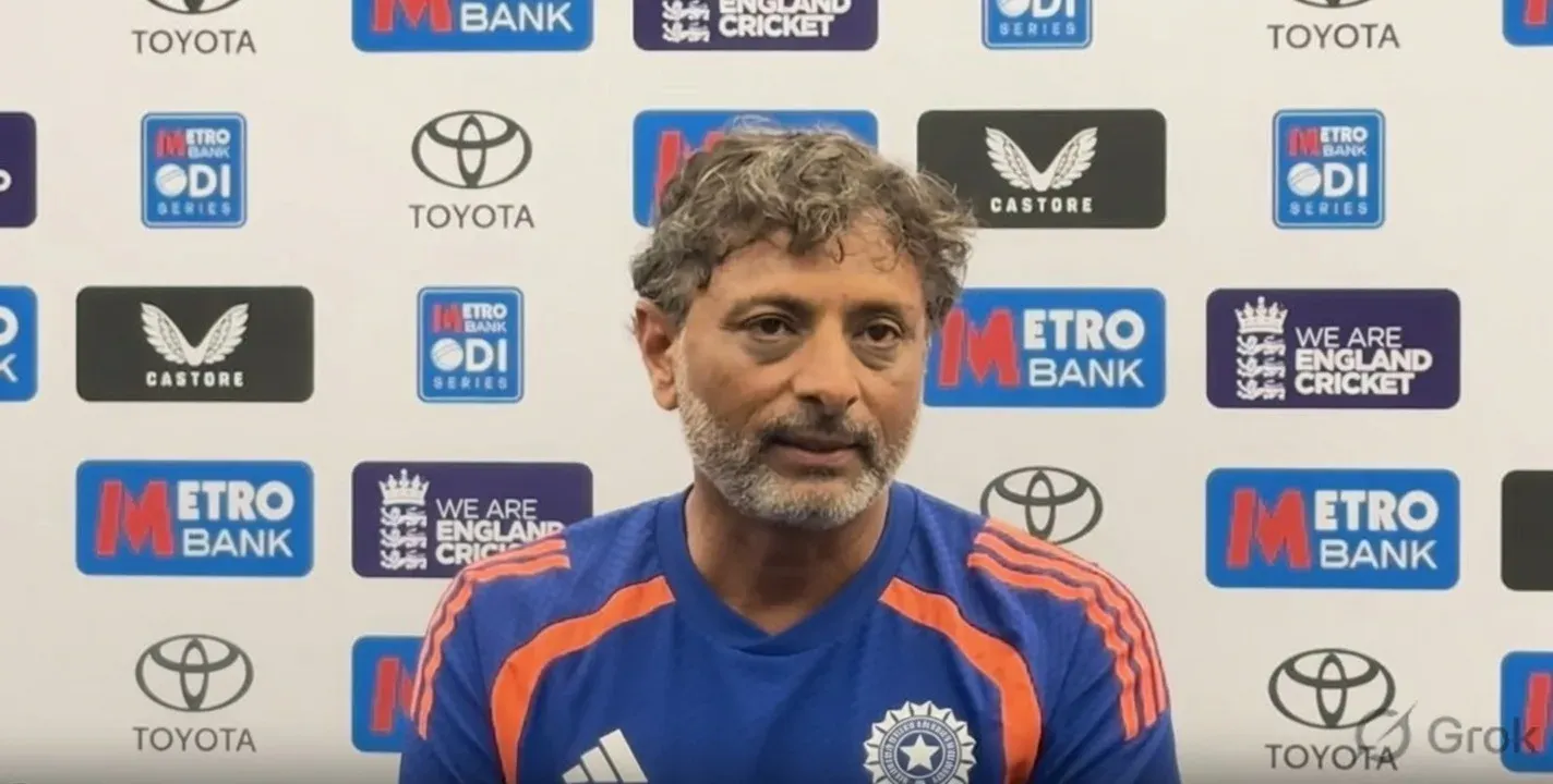 वॉशिंगटन सुंदर की चोट बनी टर्निंग पॉइंट, सितांशु कोटक बोले — 233 रन नाकाफी थे