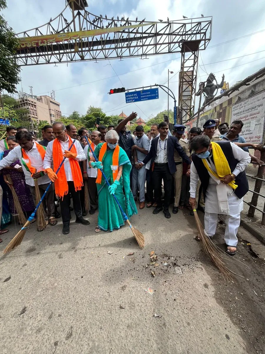 Sitharaman joins Swachh Bharat drive in Bengaluru