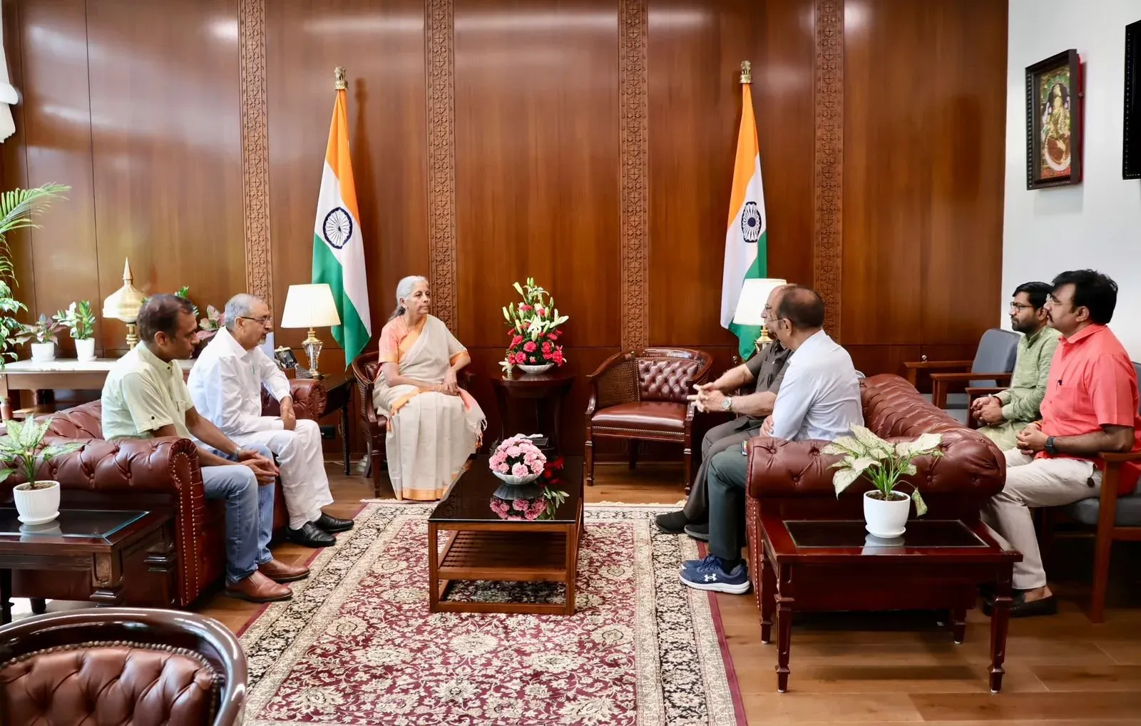 Sitharaman Meets Akhil Bhartiya Grahak Panchayat Delegation