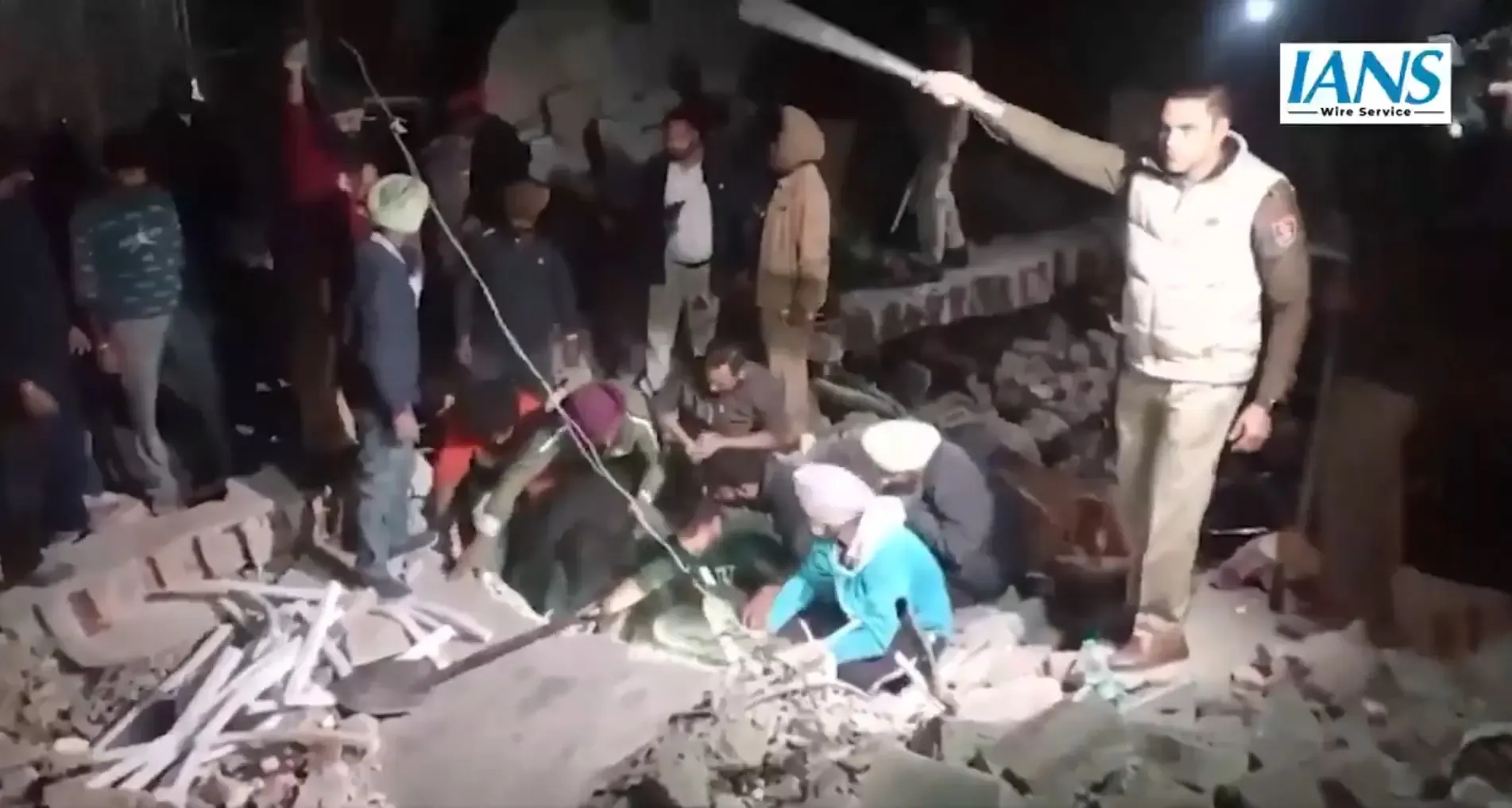 Building Collapse in Punjab: Multiple Individuals Likely Trapped