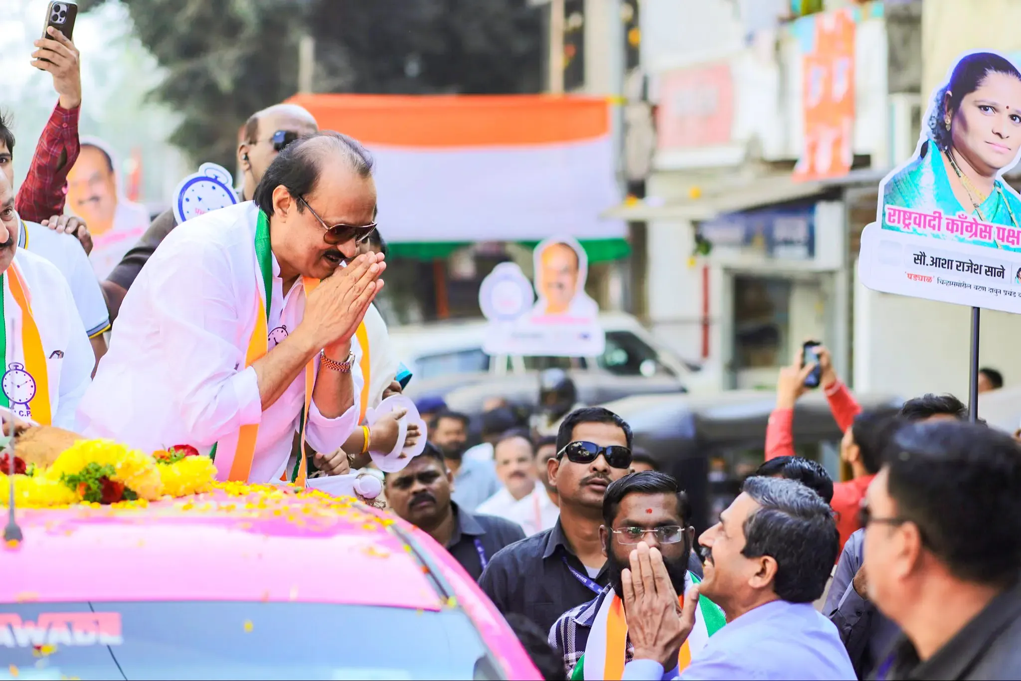 क्या अजित पवार 'दादा' कभी सत्ता से बाहर हुए?