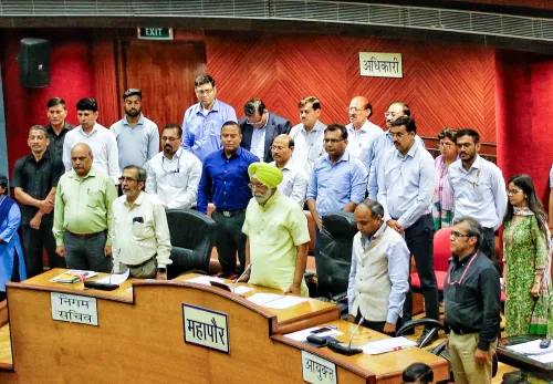 नई दिल्ली: नगर निगम की चर्चा
