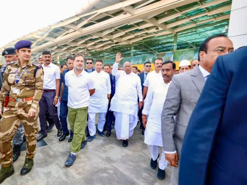 राहुल गांधी का भोपाल में ‘किसान महाचौपाल’ के लिए आगमन