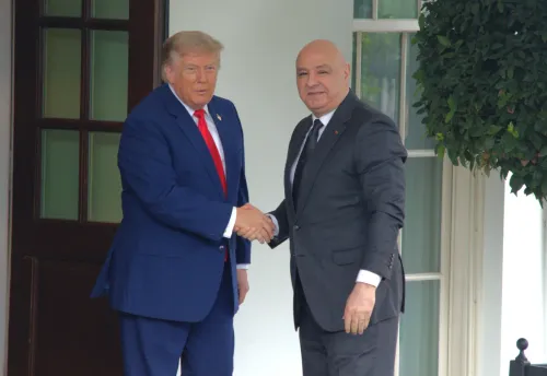 Washington: Donald Trump Welcomes Lebanese President at White House