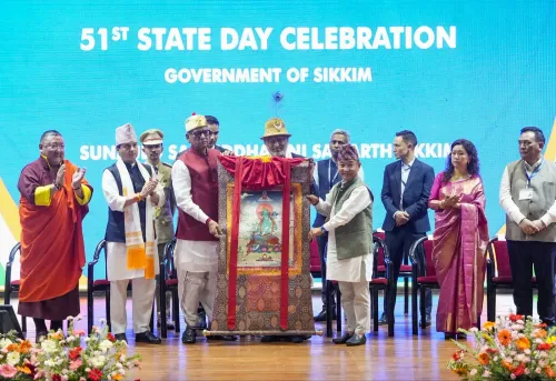 उपराष्ट्रपति राधाकृष्णन सहित दिग्गज नेता गंगटोक में एकत्रित