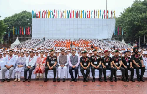 New Delhi: Sanjay Seth felicitates NCC cadets, MY Bharat volunteers