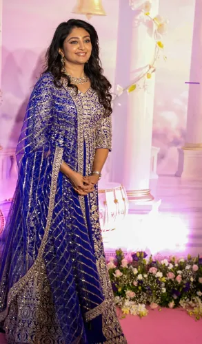 Mumbai: Celebrities attend Shankar Mahadevan's Bhakti event