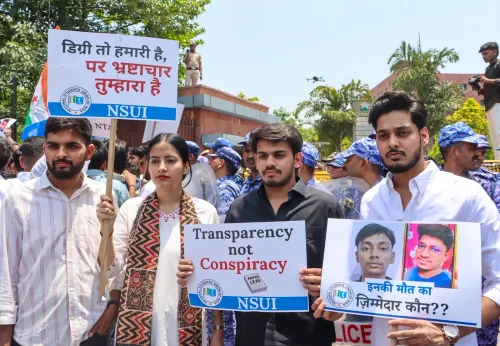 New Delhi: NSUI Protests Alleged NEET-UG 2026 Paper Leak