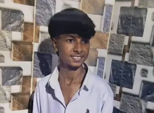 Why Did a 17-Year-Old Student from Delhi Lose His Life After a Group Assault?