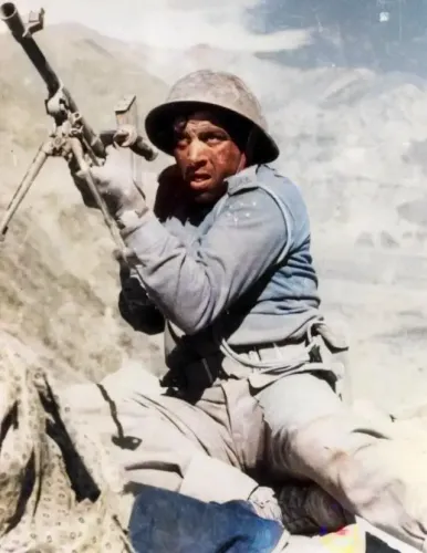 क्या 1962 का युद्ध धर्मेंद्र के अदम्य जज्बे को दर्शाता है?