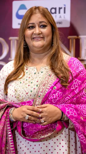 Mumbai: Celelbrities attend Jaya Kishori's divine concert