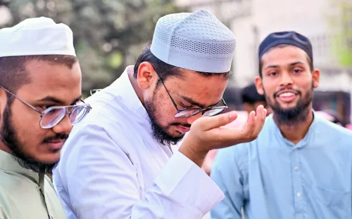 Bengaluru: Busy Ramadan Shopping Scene at Shivaji Nagar
