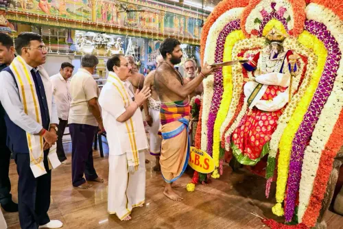 Puducherry: JP Nadda and Mansukh Mandaviya Pray at Manakula Vinayagar Temple