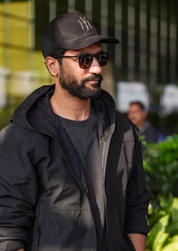 Vicky Kaushal Spotted at Mumbai Airport