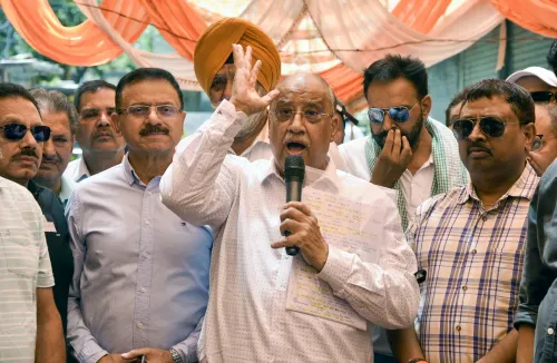 AIOCD सदस्यों का नारेबाज़ी के साथ विरोध प्रदर्शन, अमृतसर