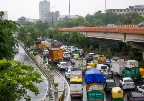 मंगलवार की बारिश ने ITO पर रोकी दिल्ली की रफ़्तार