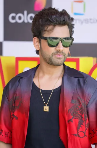 मुंबई: ‘लाफ्टर शेफ’ सेट पर देखे गए सेलेब्रिटीज