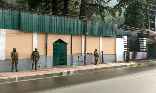 Srinagar: Security deployed outside Farooq Abdullah's residence