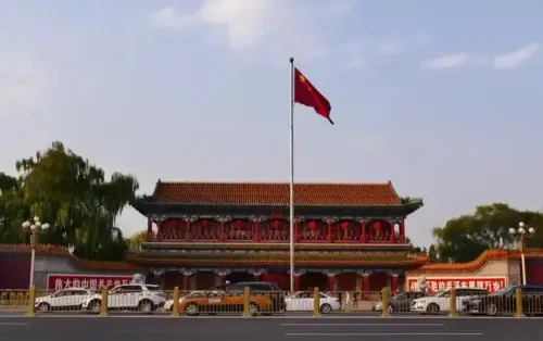 क्या सीपीसी केंद्रीय कमेटी के पोलित ब्यूरो ने कार्य नियमावली की समीक्षा की?