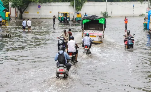 क्या मध्य प्रदेश में भारी बारिश ने जन जीवन को प्रभावित किया है?