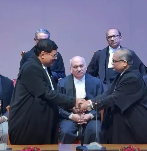 क्या सुप्रीम कोर्ट को मिले दो नए जज, जस्टिस आलोक अराधे और जस्टिस विपुल पंचोली ने ली शपथ?