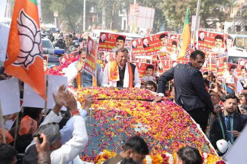 क्या 2027 सिर्फ चुनाव है या उत्तर प्रदेश के विकास का संकल्प?