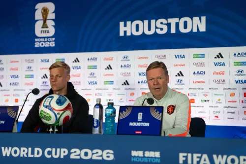 कोमान और वान हेके की FIFA विश्व कप प्रेस कॉन्फ्रेंस, ह्यूस्टन