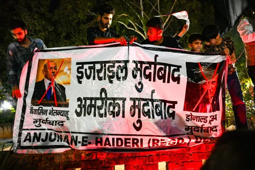 New Delhi: Candlelight Vigil Held to Honor Iran’s Supreme Leader