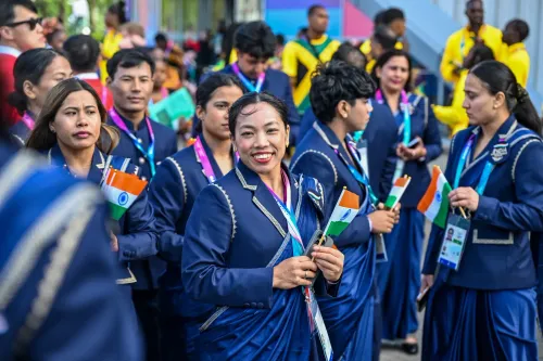 मीराबाई चानू ने CWG 2026 में भारत का झंडा उठाया