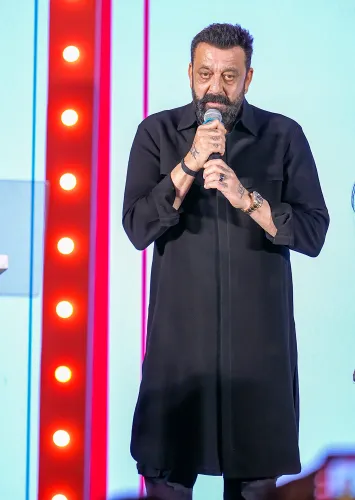 मुंबई: 'खलनायक रिटर्न्स' के फर्स्ट लुक अनाउंसमेंट में पहुंचे सितारे