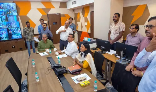 स्वास्थ्य भवन में नए कंट्रोल रूम का उद्घाटन निरीक्षण