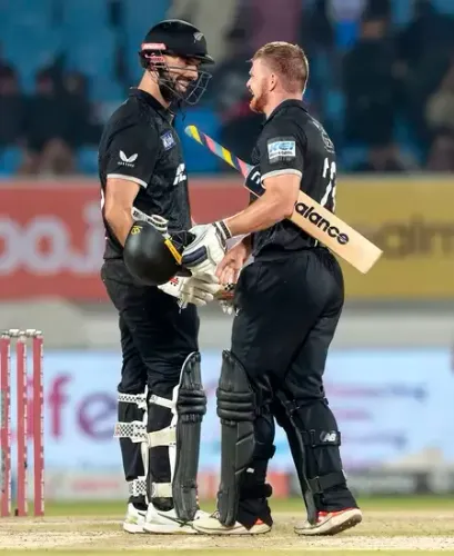 How Did Daryl Mitchell Outshine KL Rahul in the 2nd ODI?