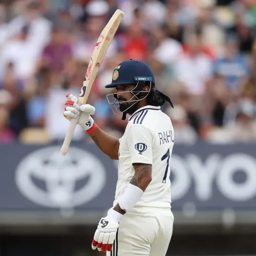How Did India's Lead Expand to 357 with Rahul's 55 and Pant's Unbeaten 41?