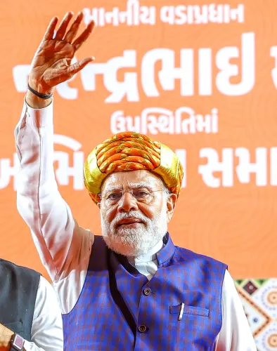 Jamnagar: PM Modi attends public meeting