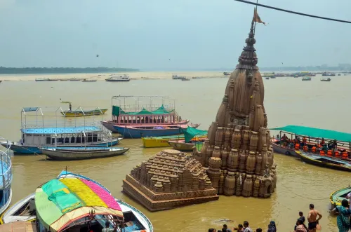 Varanasi: Rising Ganga water level inundates ghats