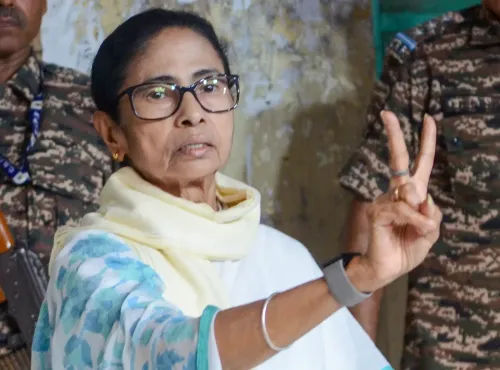 Mamata Banerjee casts vote in Kolkata