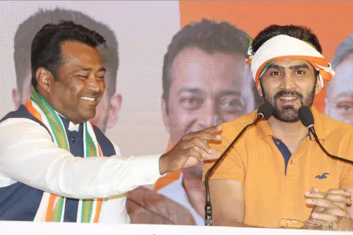 कोलकाता: युवा शक्ति भरोसा कार्ड का शुभारंभ