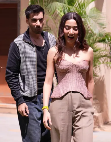 मुंबई: मेधा शंकर, अविनाश तिवारी फिल्म जिनी वेड्स सनी 2 का प्रचार करते हैं