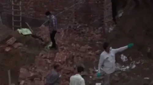 What Caused the Tragic Building Collapse in Delhi's Paharganj?