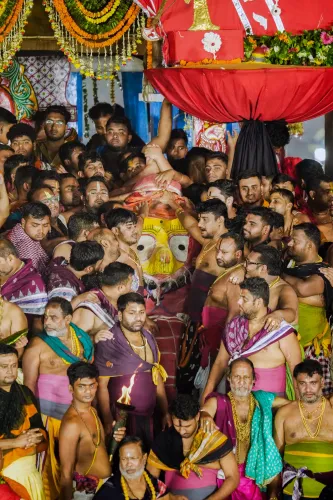 गुंडिचा मंदिर में देवी सुभद्रा की पहांडी — रथयात्रा 2026