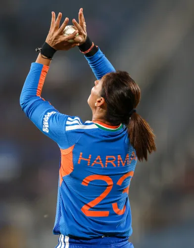 Did Harmanpreet Kaur Give Credit to Bowlers for India's Victory?