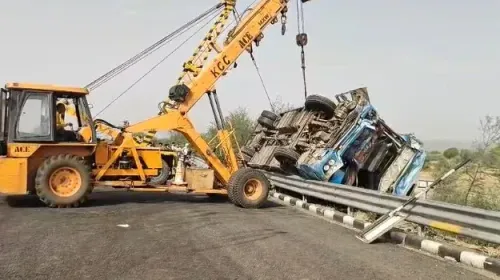 40 injured as sleeper bus overturns on Delhi-Mumbai Expressway in Alwar