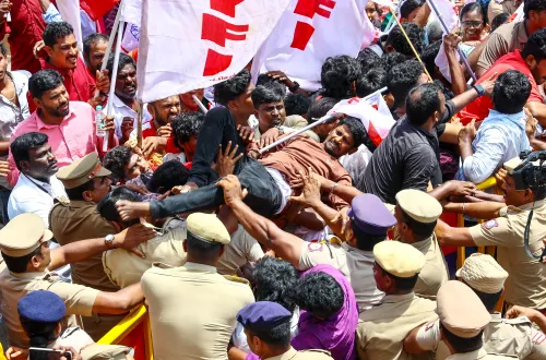 Chennai: Labor Unions Conduct Demonstration Amid Nationwide Walkout