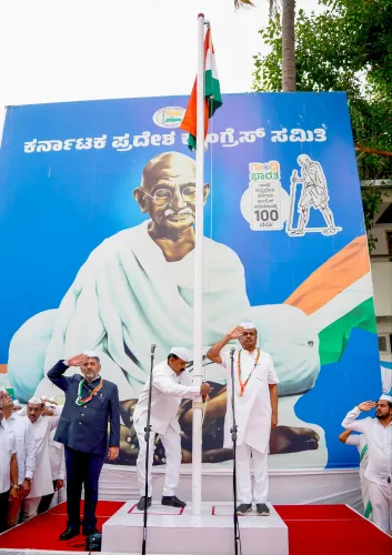 Bengaluru: D.K. Shivakumar attends Independence Day flag hoisting at KPCC office
