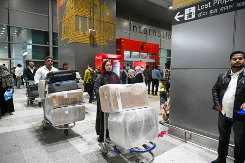 Indians Return to New Delhi from Riyadh Amid Ongoing Turmoil