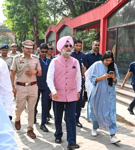New Delhi: Funeral Ceremony of Virendra Sachdeva's Father