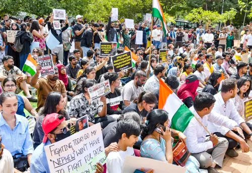 फ़्रीडम पार्क में CJP समर्थकों का शांतिपूर्ण प्रदर्शन